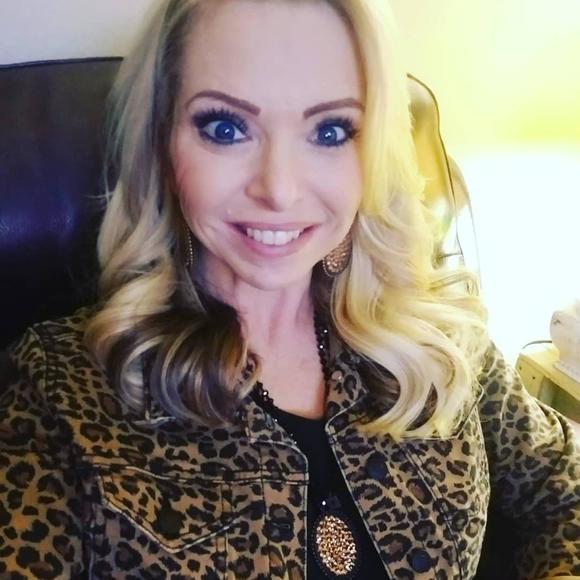 laurie05277